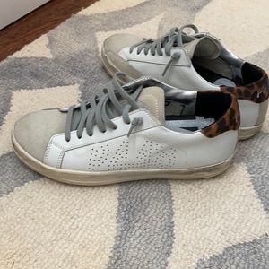 P448  Leopard low top sneakers